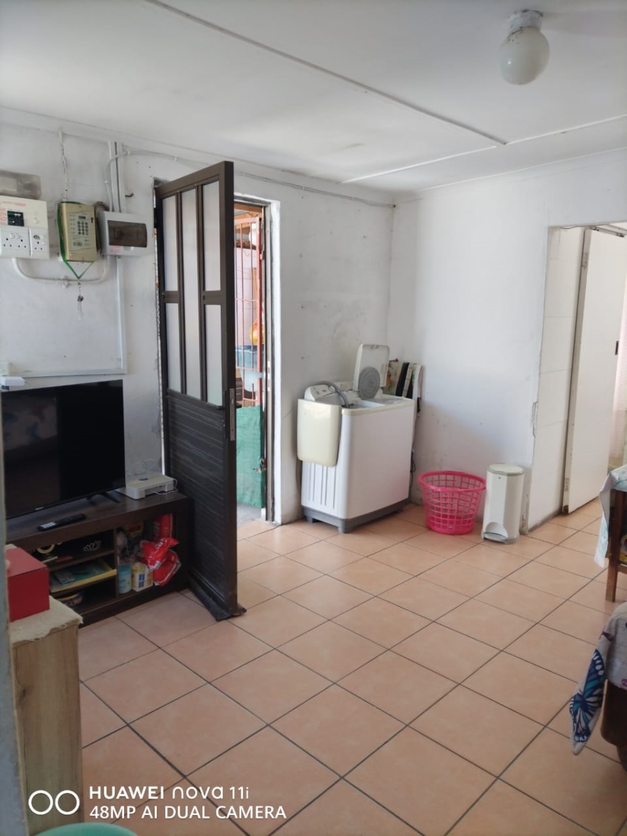 1 Bedroom Property for Sale in Wesbank Western Cape